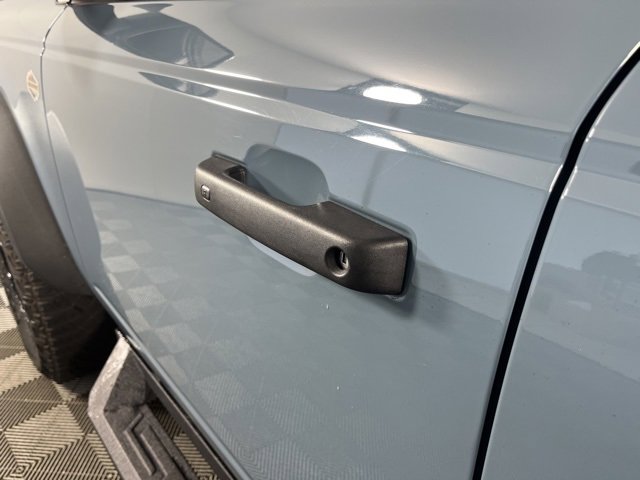 Used 2023 Ford Bronco Wildtrak image 13