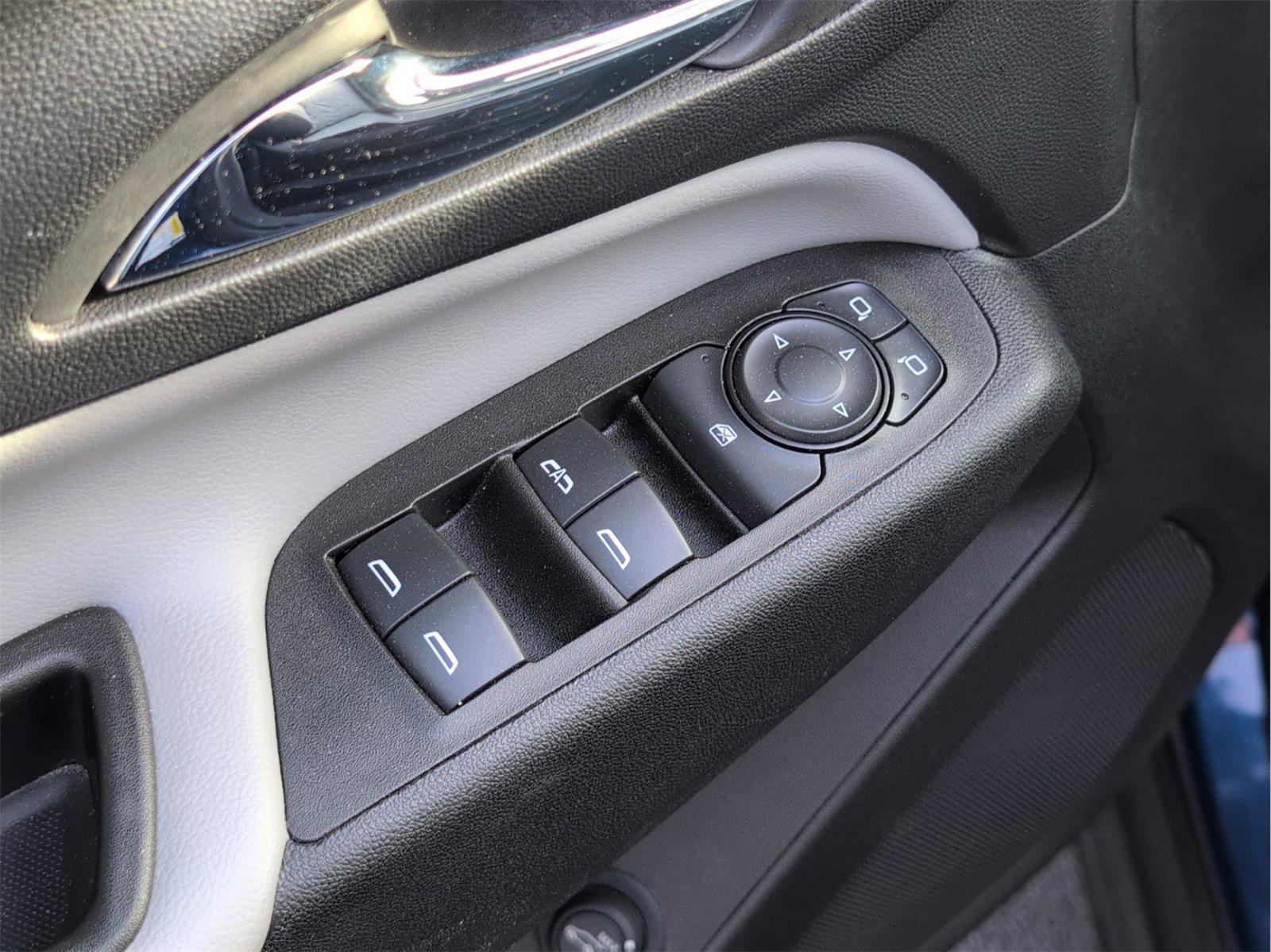 Used 2022 Chevrolet Equinox LT image 20