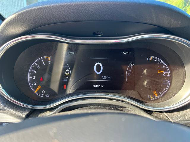 Certified 2022 Jeep Grand Cherokee Limited image 17