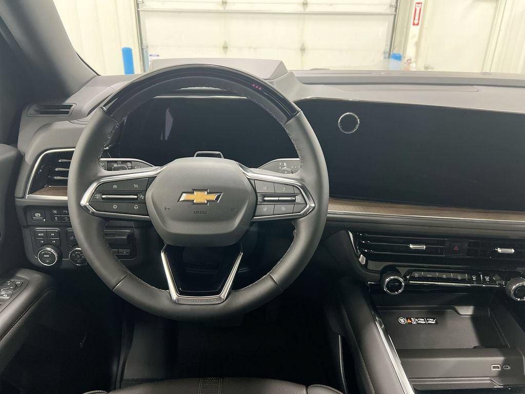 New 2026 Chevrolet Tahoe High Country AWD/4WD image 11