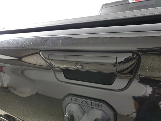 Used 2019 RAM 1500 Laramie image 7