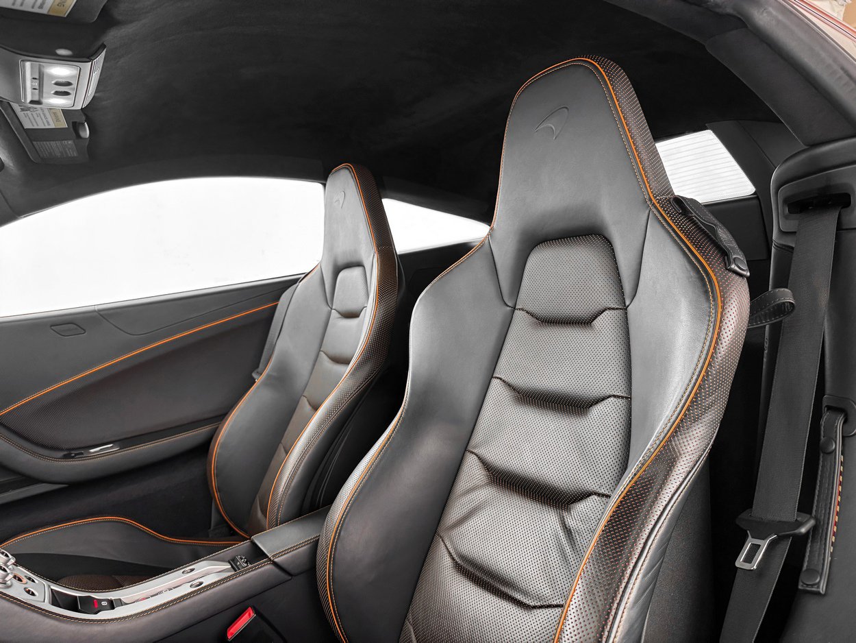 Used 2013 McLaren MP4-12C Coupe image 15