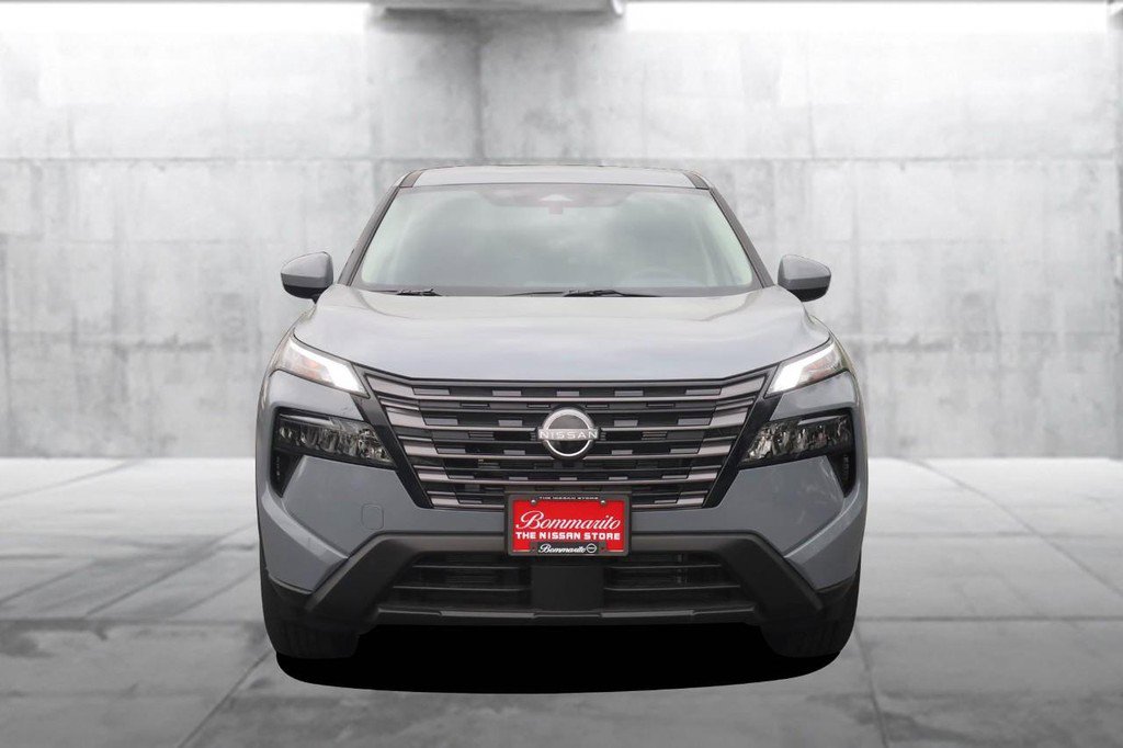 New 2026 Nissan Rogue SV w/ Cold Weather Package AWD/4WD image 4