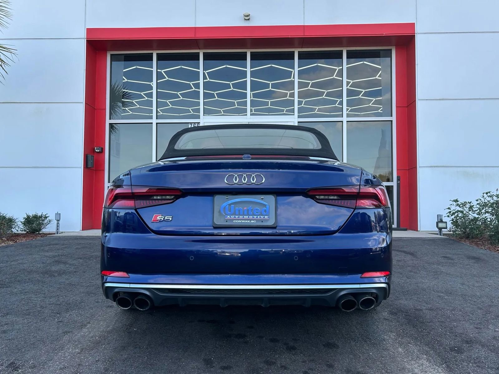 Used 2018 Audi S5 Prestige w/ Driver Assistance Package image 13