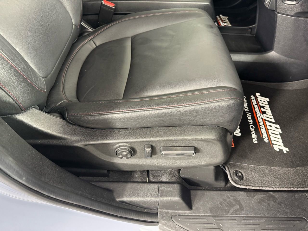 Used 2025 Honda Odyssey Sport-L image 33