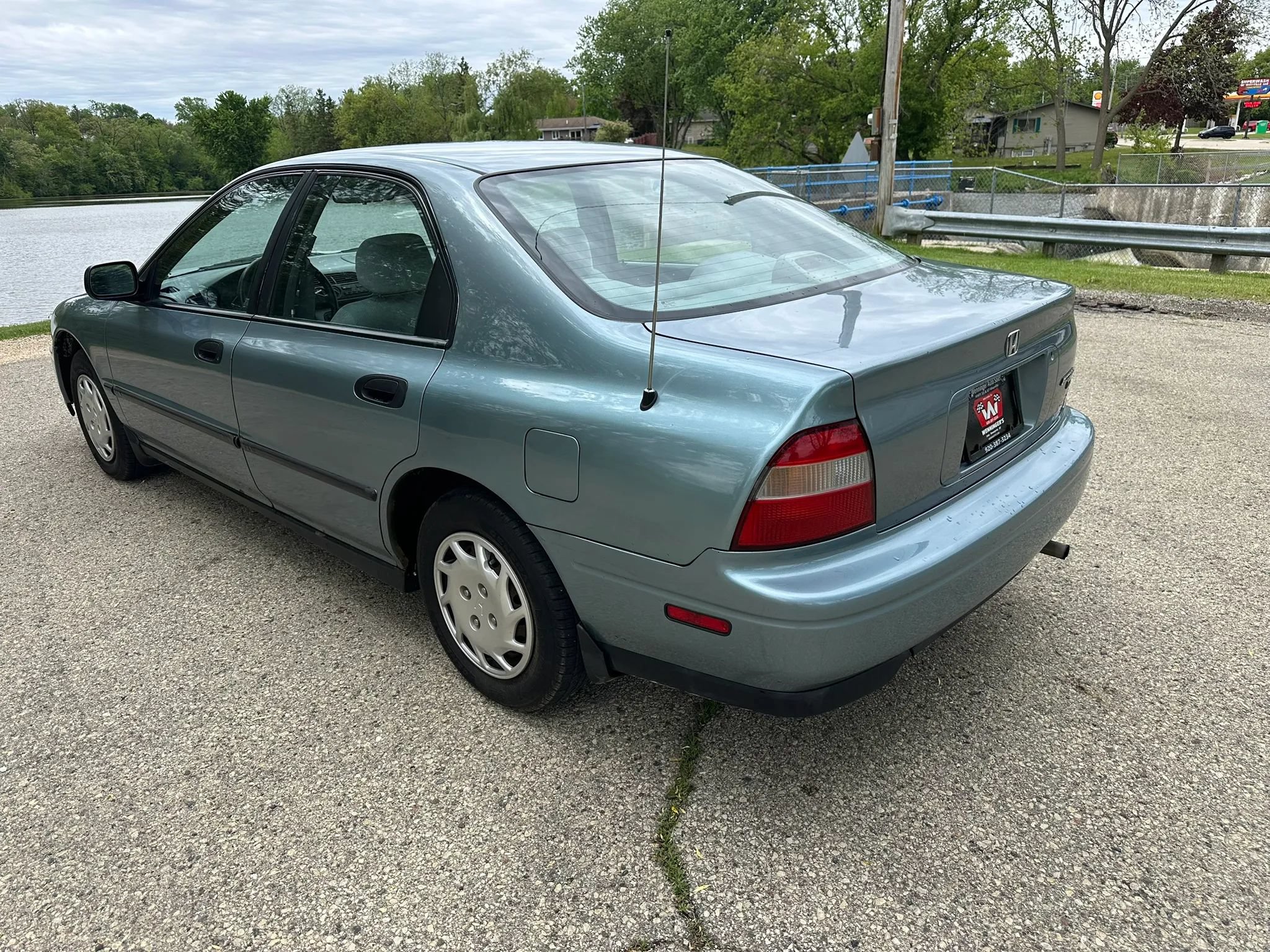 Used 1994 Honda Accord DX image 8