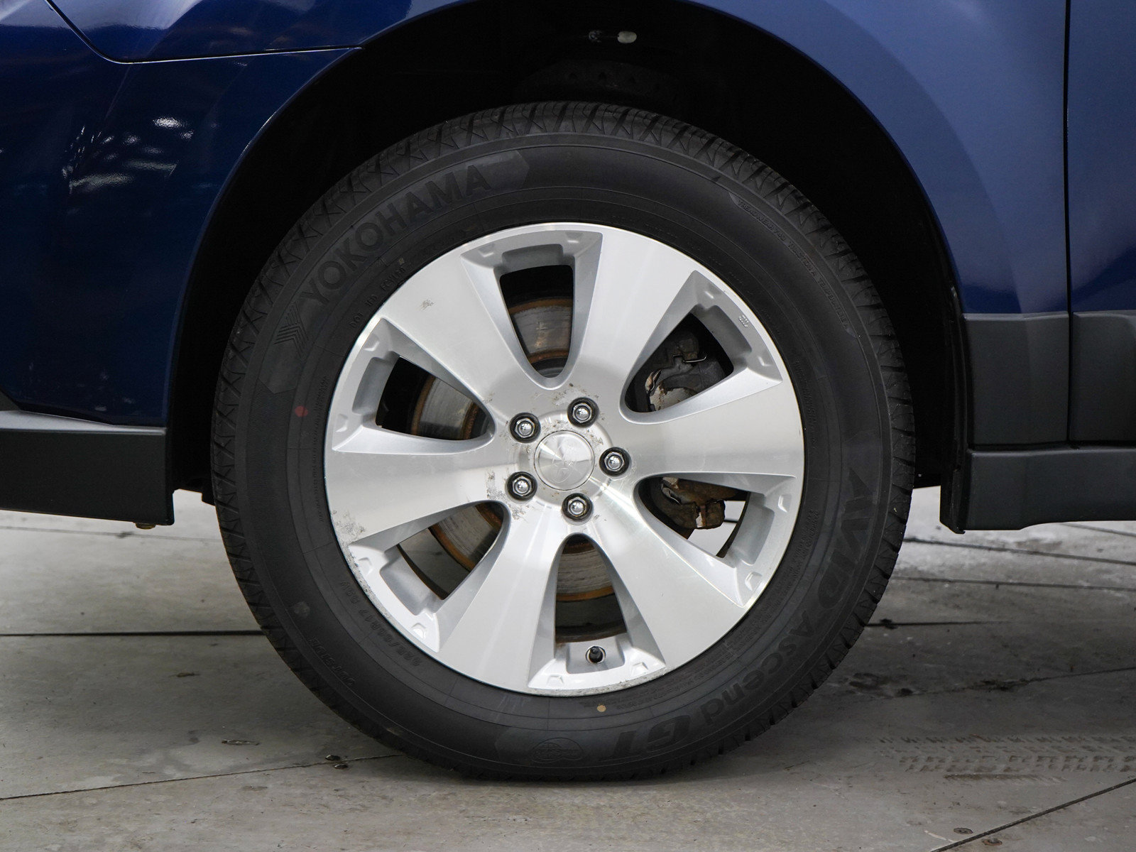 Used 2010 Subaru Outback 3.6R Limited AWD/4WD image 30