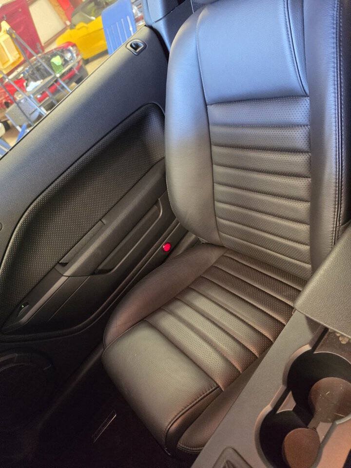 Used 2007 Ford Mustang GT Premium RWD image 20