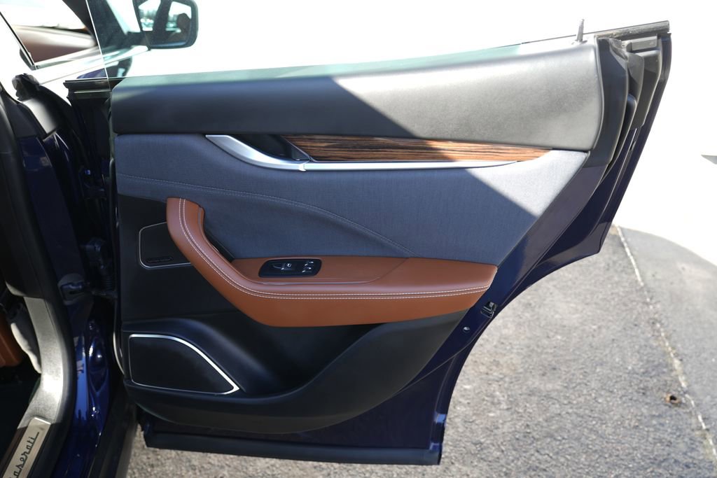 Used 2017 Maserati Levante S image 36