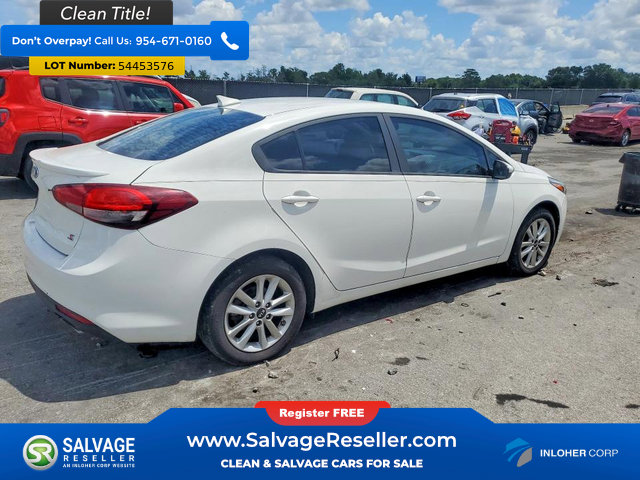 Used 2017 Kia Forte S FWD image 4