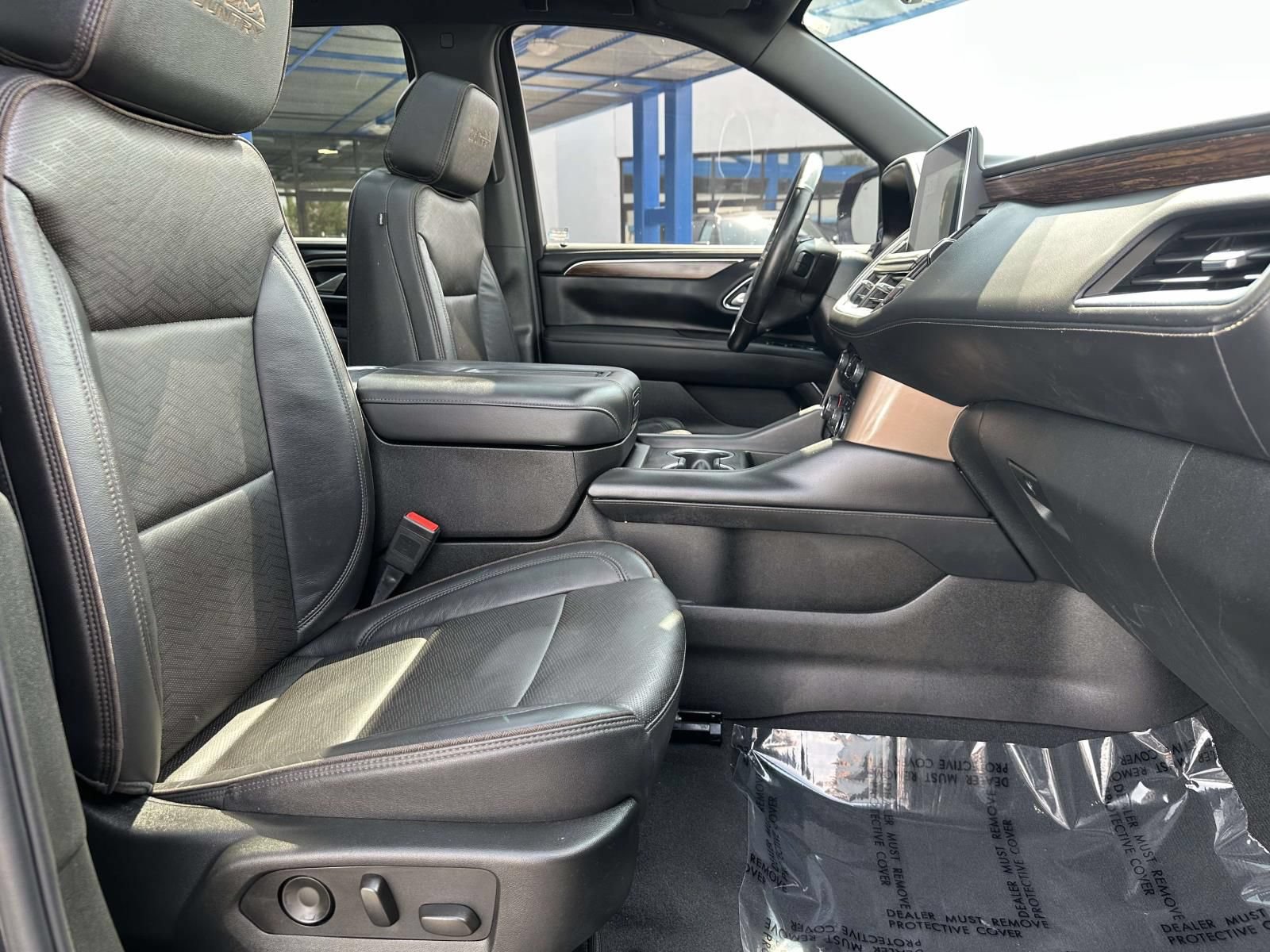 Certified 2023 Chevrolet Tahoe High Country AWD/4WD image 29