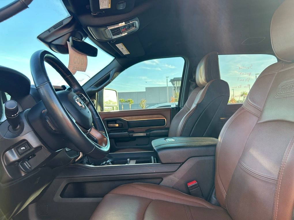 Used 2023 RAM 3500 Limited image 6