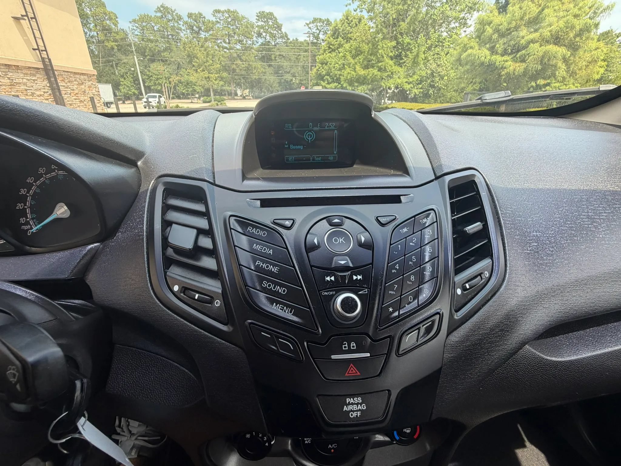 Used 2017 Ford Fiesta S FWD image 20