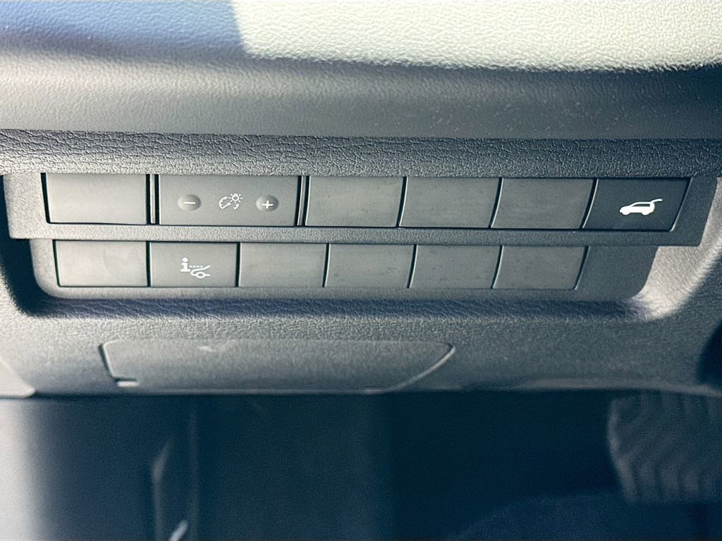 Used 2024 Mitsubishi Outlander SEL image 11