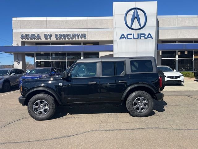 Used 2025 Ford Bronco Big Bend AWD/4WD image 2