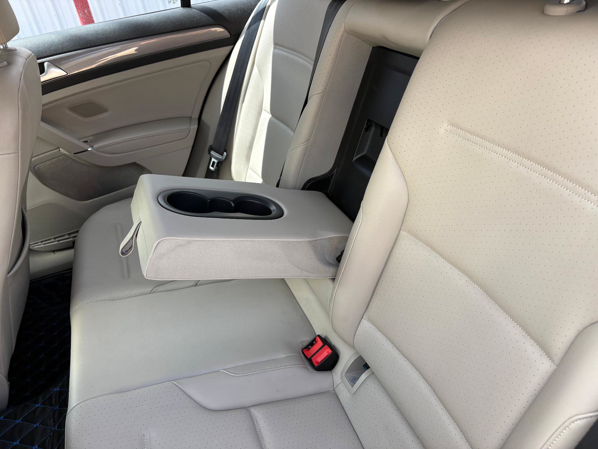 Used 2019 Volkswagen Golf Alltrack S AWD/4WD image 23