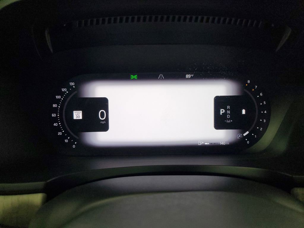 Used 2022 Volvo S90 B6 Inscription w/ Advanced Package image 29