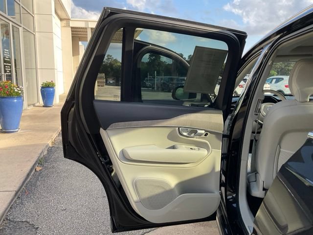 Certified 2024 Volvo XC90 B6 Plus AWD/4WD image 21