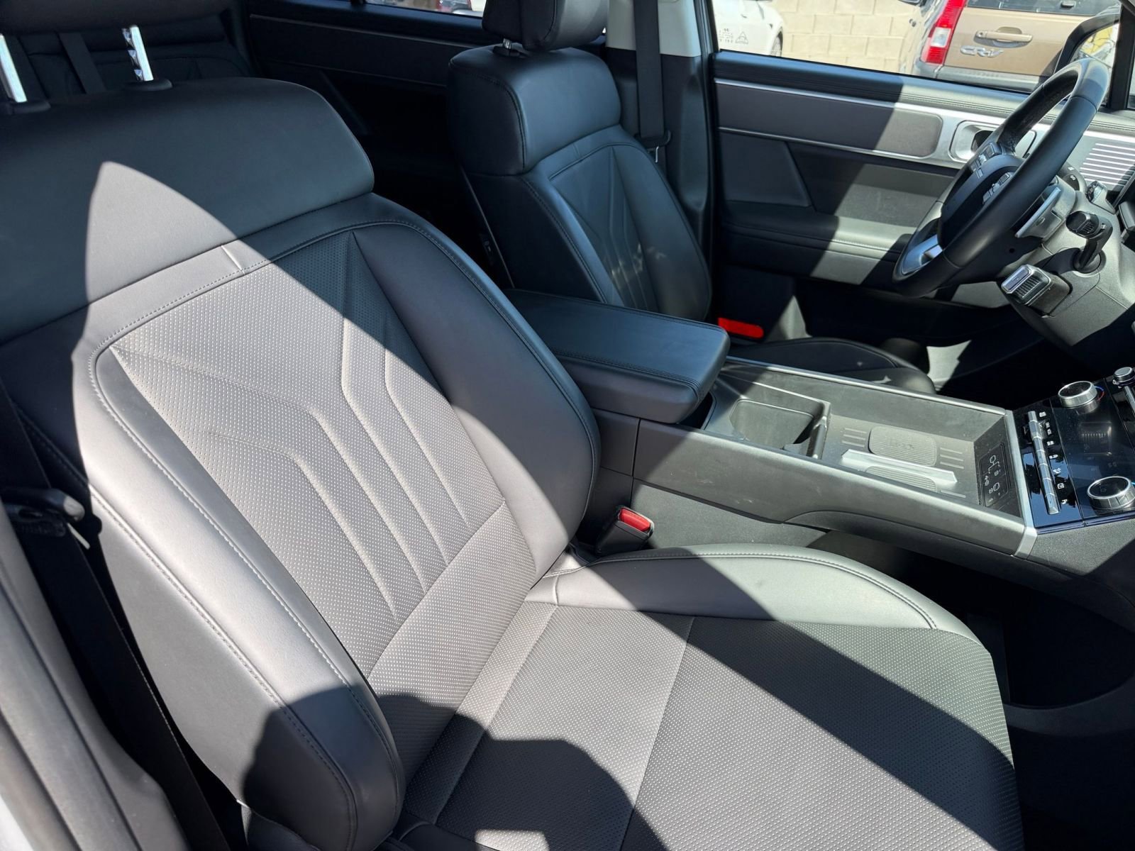 Used 2025 Hyundai Santa Fe SEL image 38