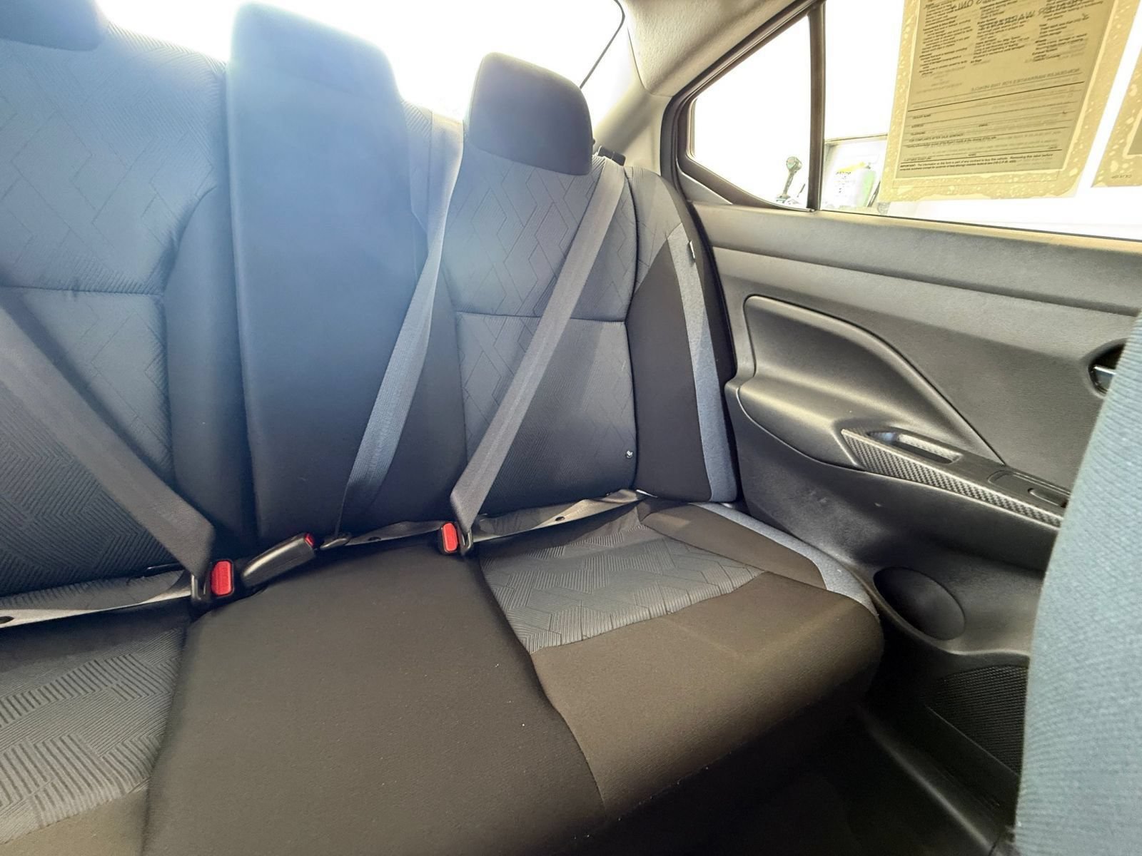Used 2025 Nissan Versa SV FWD image 35