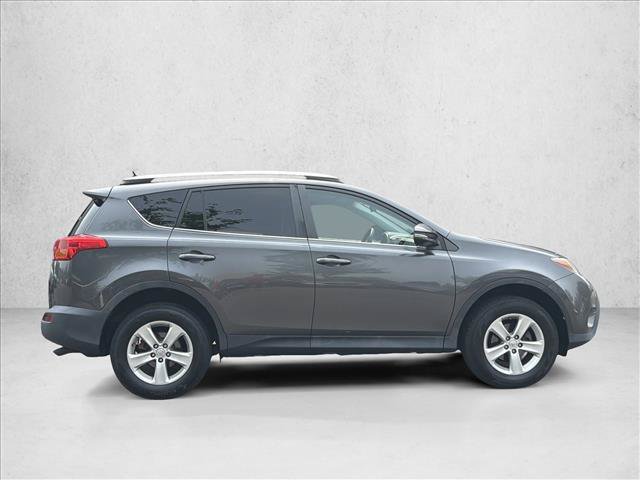 Used 2014 Toyota RAV4 XLE AWD/4WD video 4