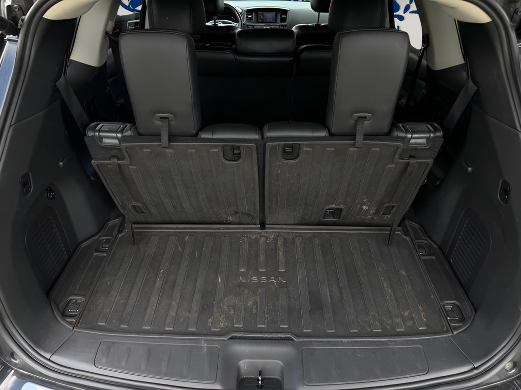 Used 2015 Nissan Pathfinder SL w/ Cargo Package FWD image 11