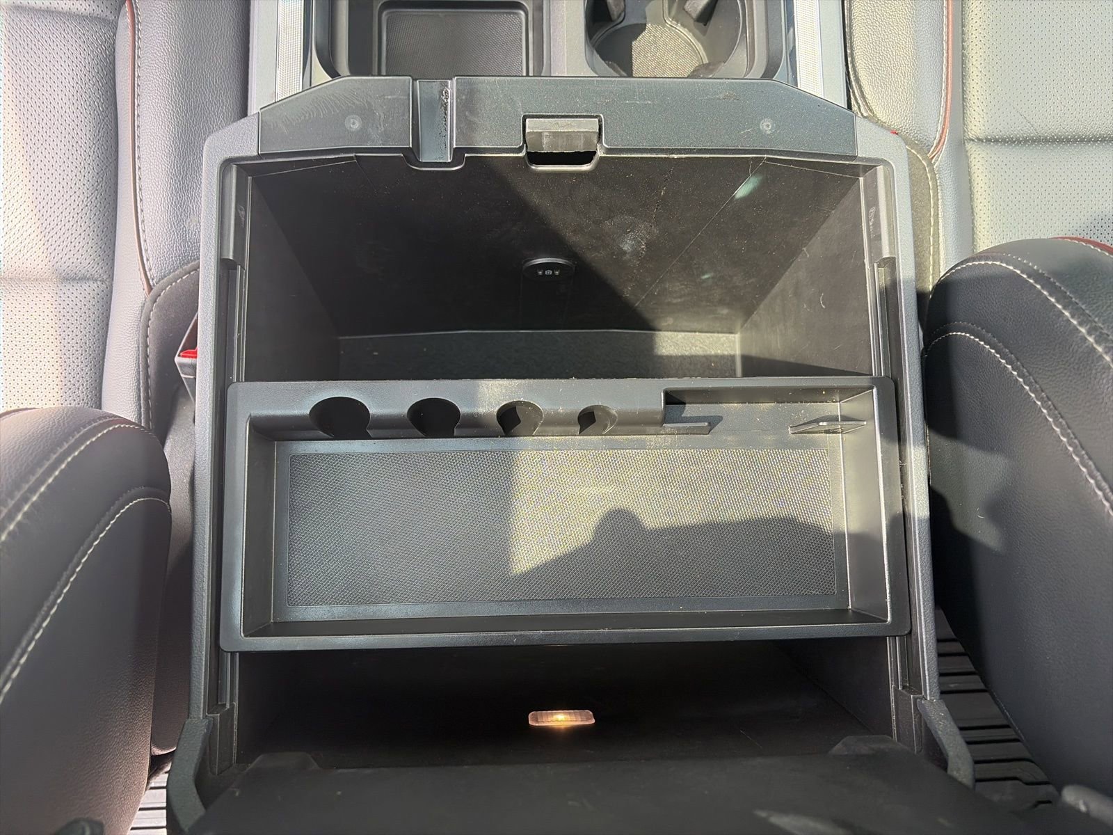 Used 2024 Ford F250 Lariat w/ Lariat Ultimate Package AWD/4WD image 20