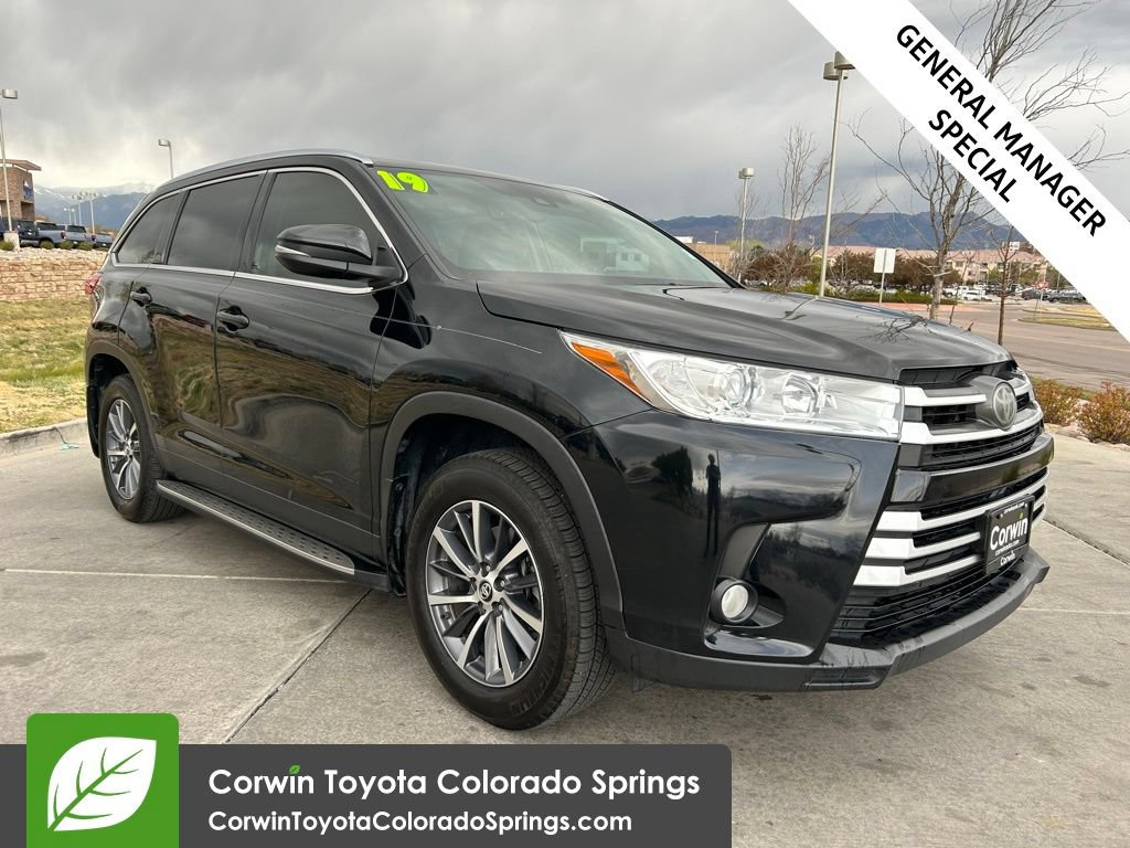 Used 2019 Toyota Highlander XLE