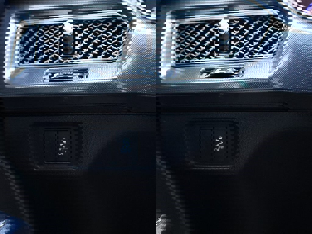 Used 2023 Acura Integra A-Spec image 32