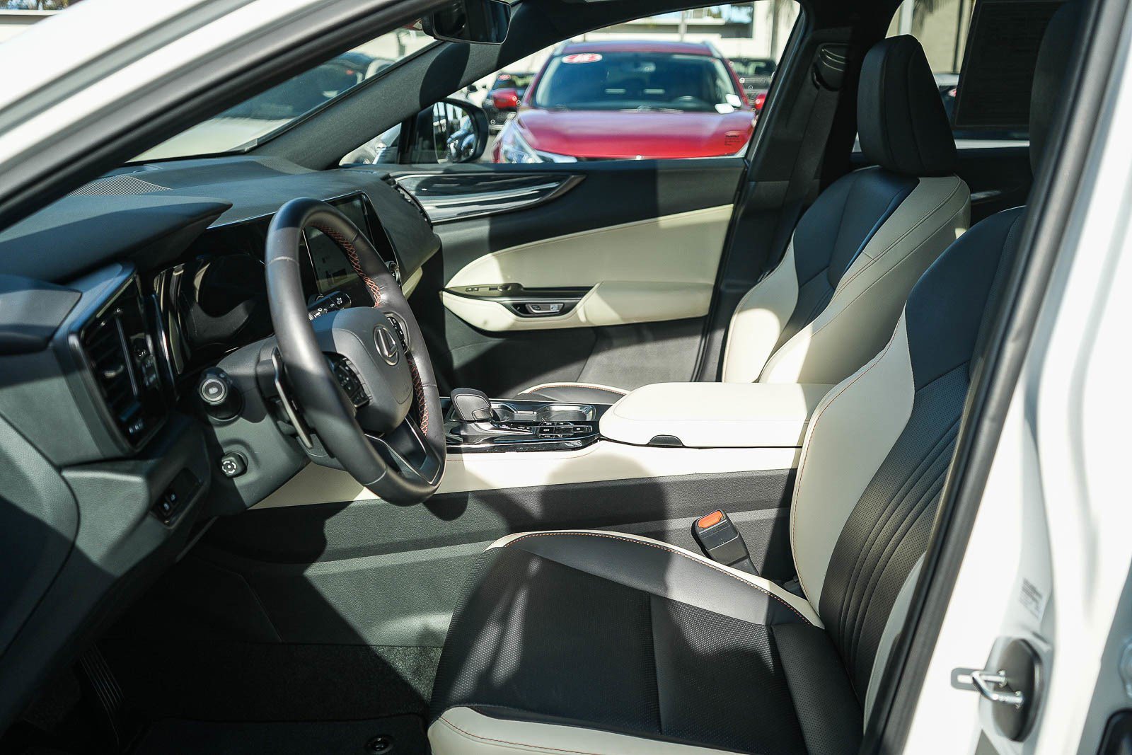 Used 2024 Lexus NX 350 AWD image 15