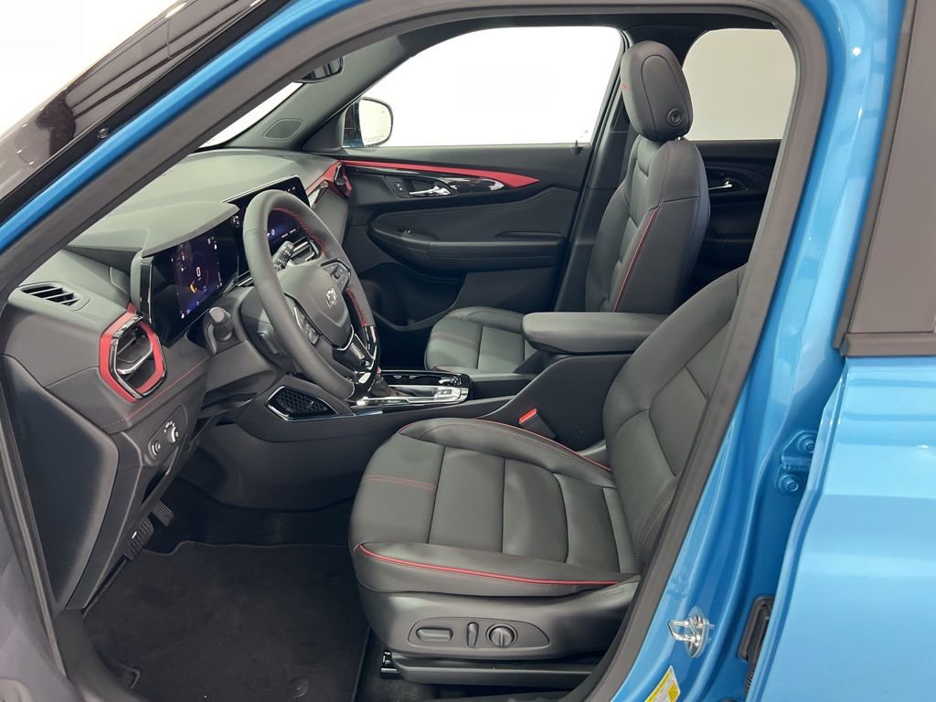 New 2026 Chevrolet TrailBlazer RS w/ Convenience Package FWD image 18