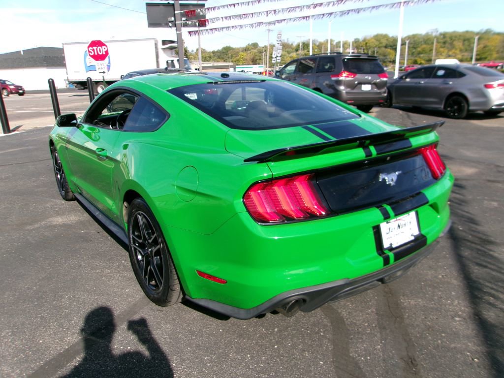 Used 2019 Ford Mustang Coupe image 6