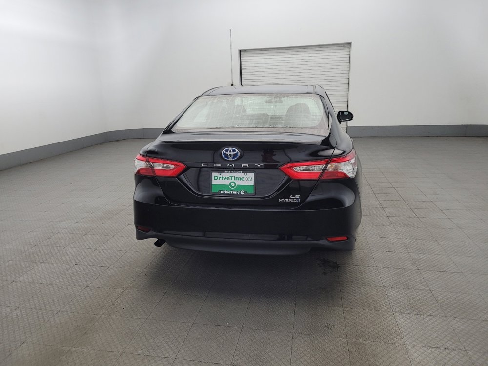 Used 2018 Toyota Camry LE image 7