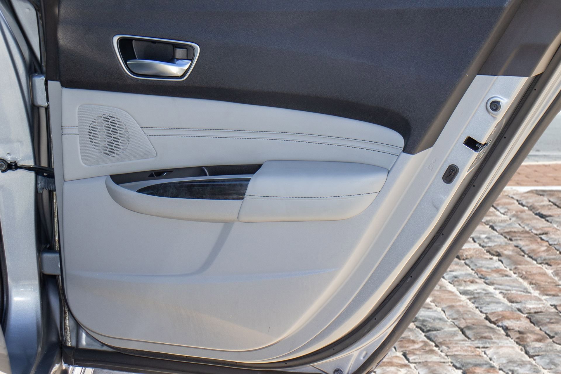 Used 2018 Acura TLX V6 w/ Technology Package image 16