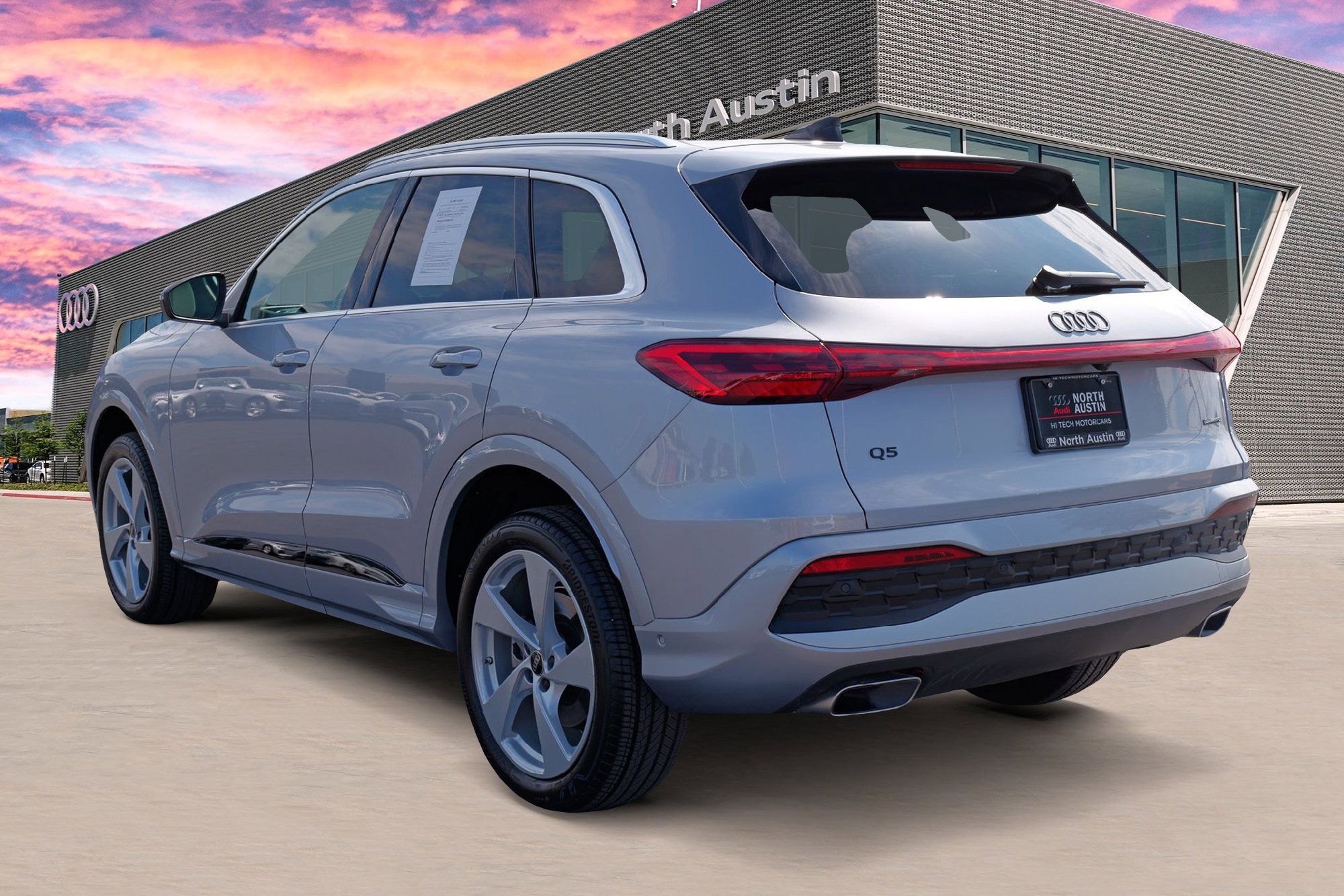 Used 2025 Audi Q5 Premium Plus w/ Premium Plus image 6