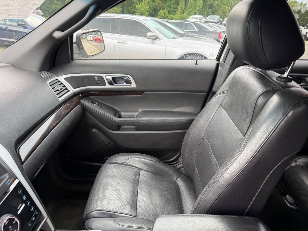 Used 2011 Ford Explorer Limited w/ 301A Rapid Spec Order Code AWD/4WD image 21
