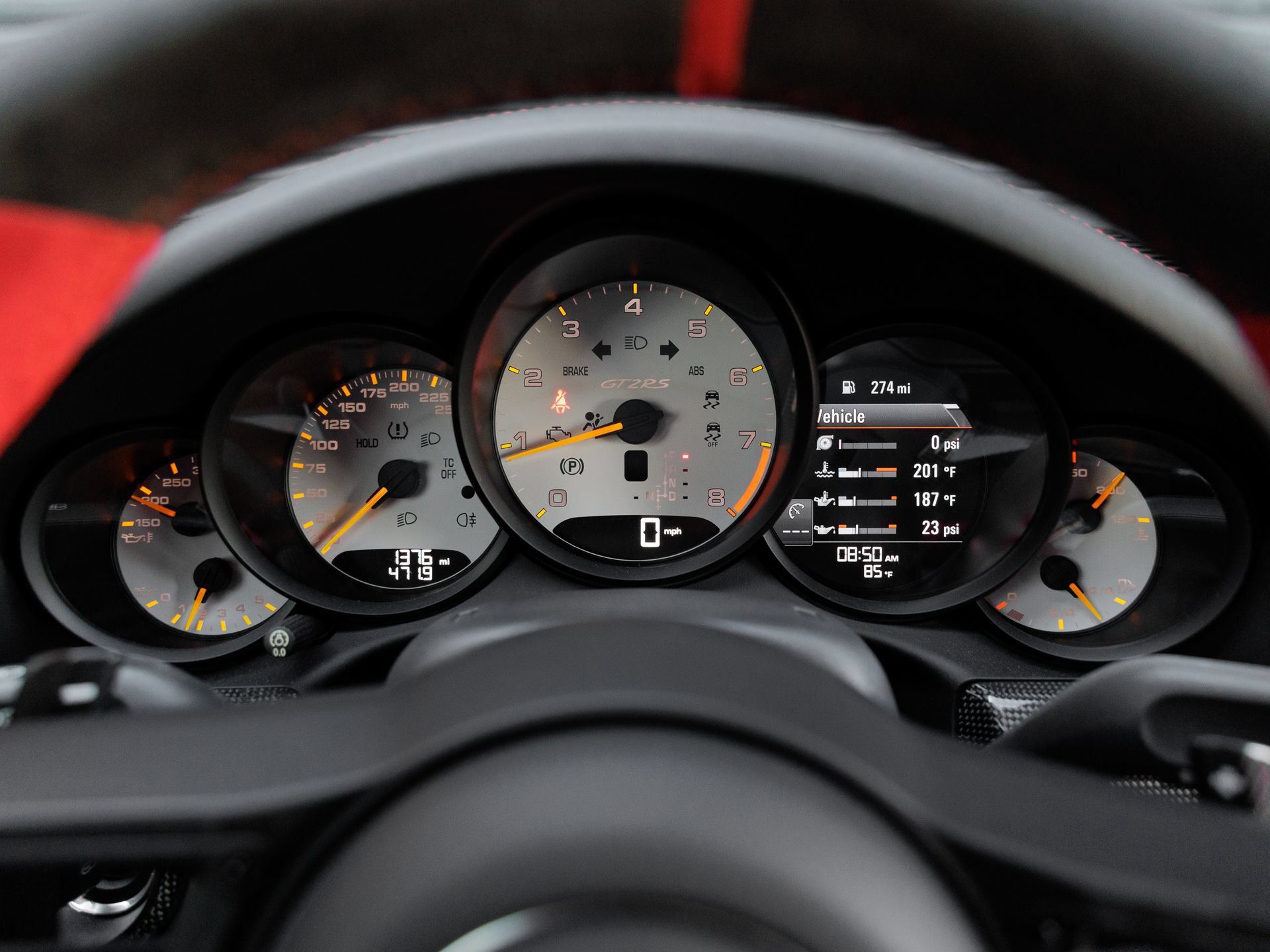 Certified 2018 Porsche 911 GT2 RS RWD image 23