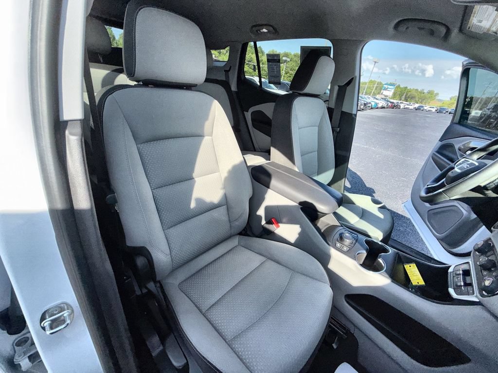 Used 2023 GMC Terrain SLE w/ Driver Convenience Package AWD/4WD image 27