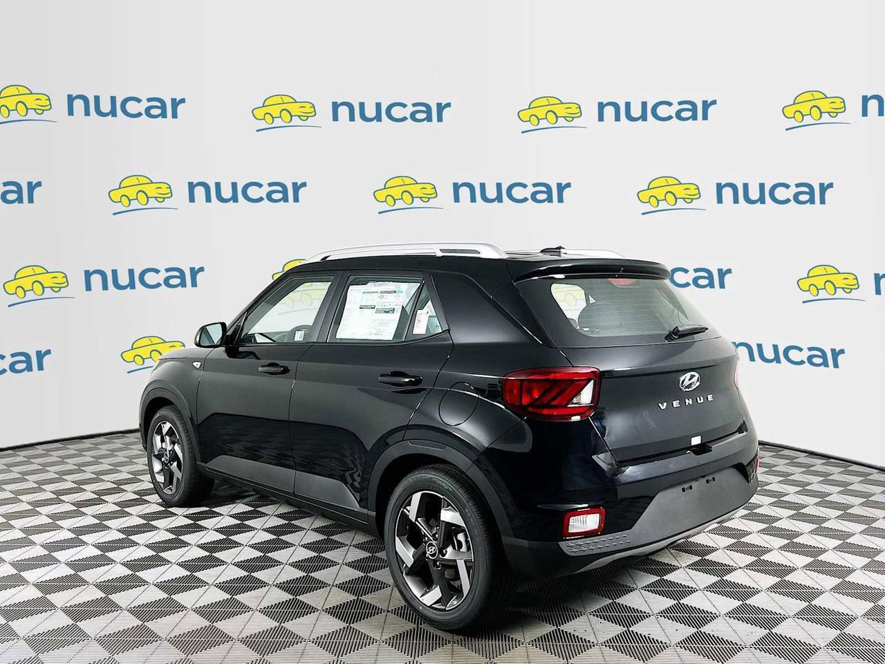 New 2025 Hyundai Venue SEL image 5