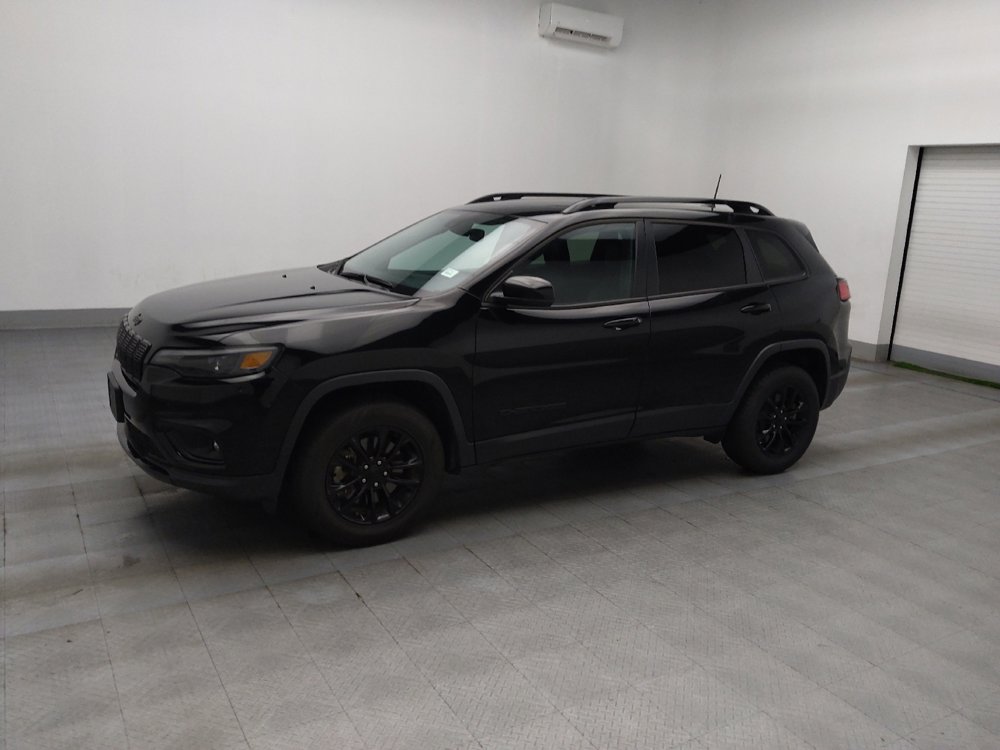 Used 2023 Jeep Cherokee Altitude Lux image 2