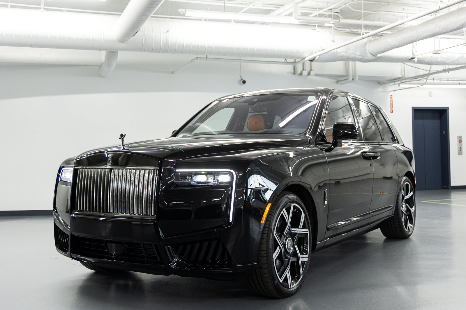 New 2027 Rolls-Royce Cullinan Black Badge AWD/4WD image 58