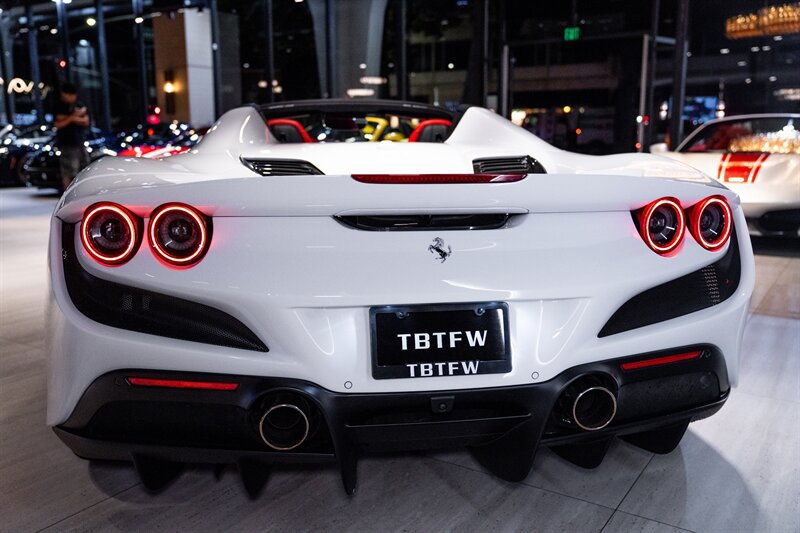 Used 2021 Ferrari F8 Tributo RWD image 26