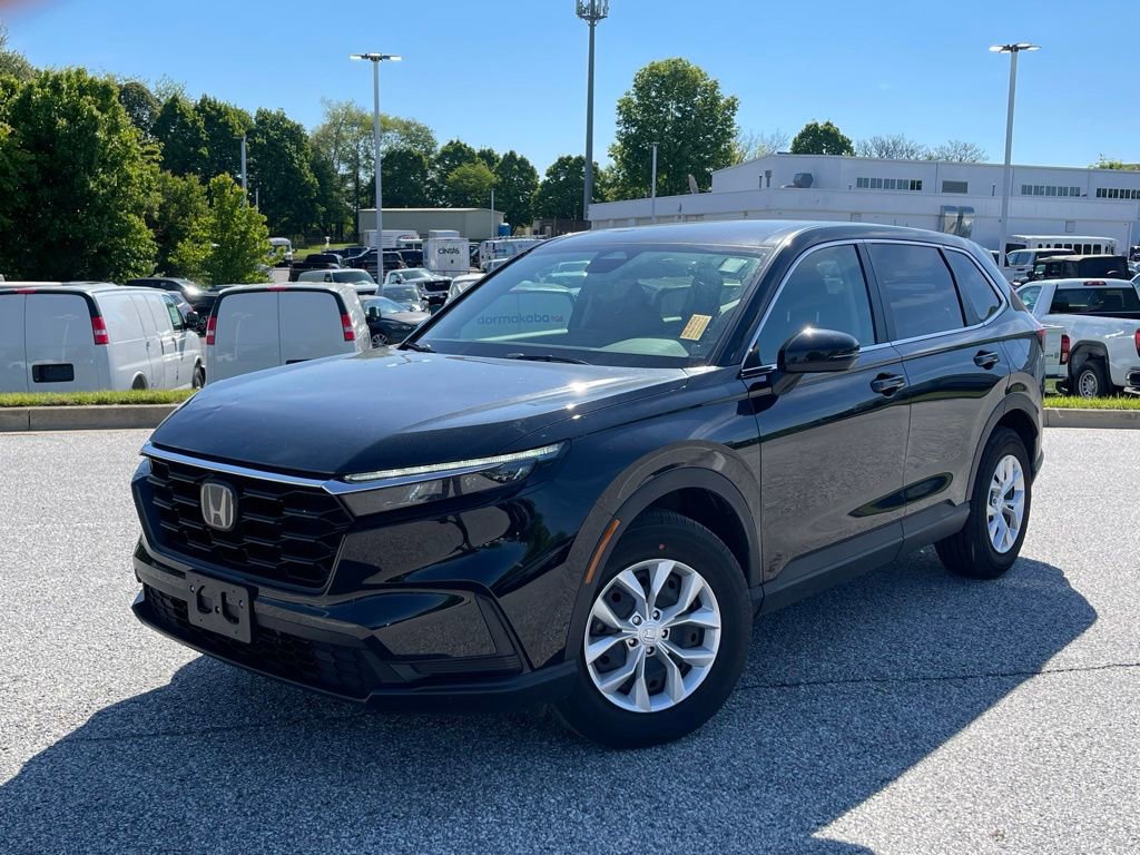 Used 2025 Honda CR-V LX image 1