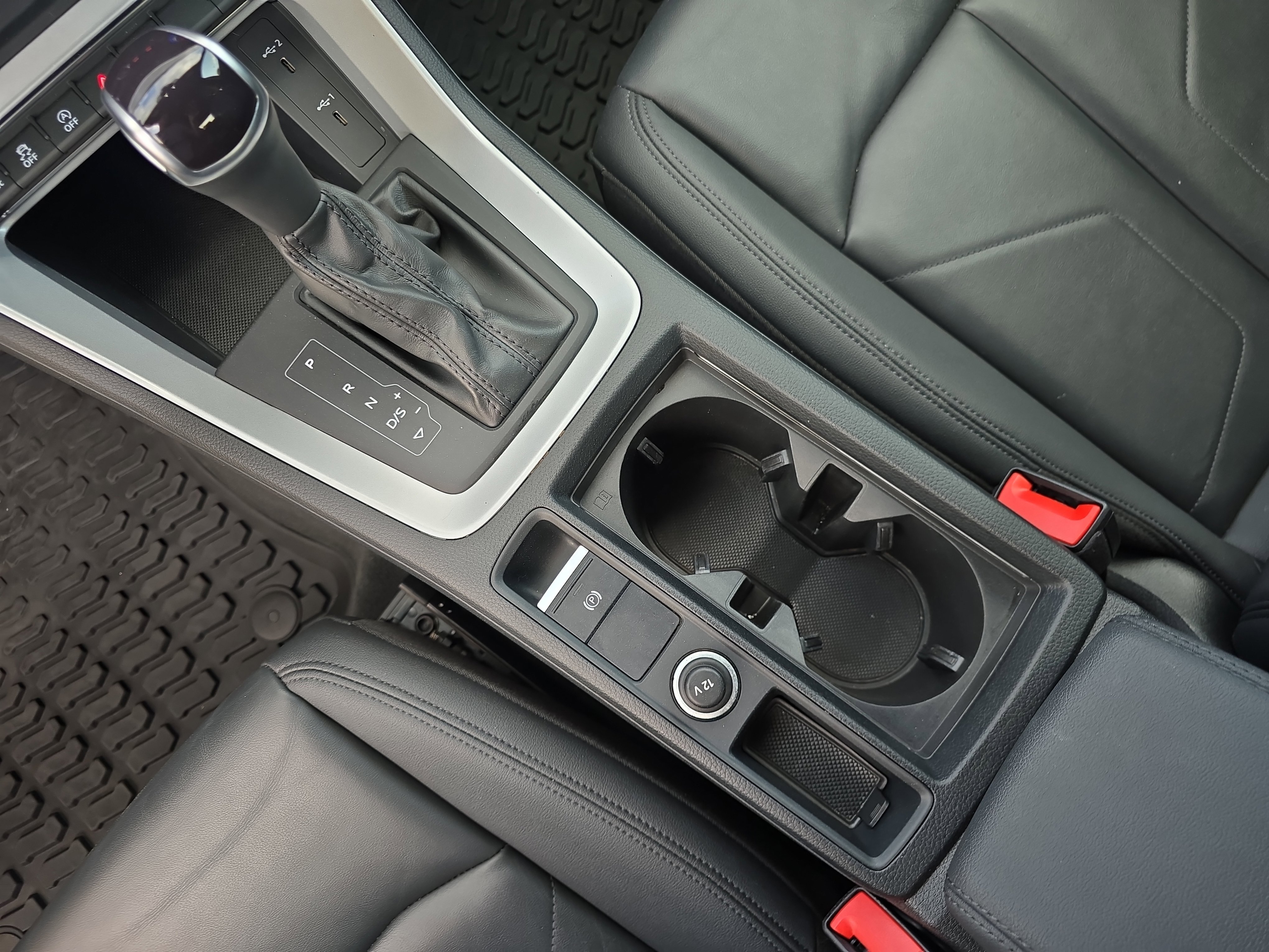 Used 2022 Audi Q3 2.0T Premium Plus image 25