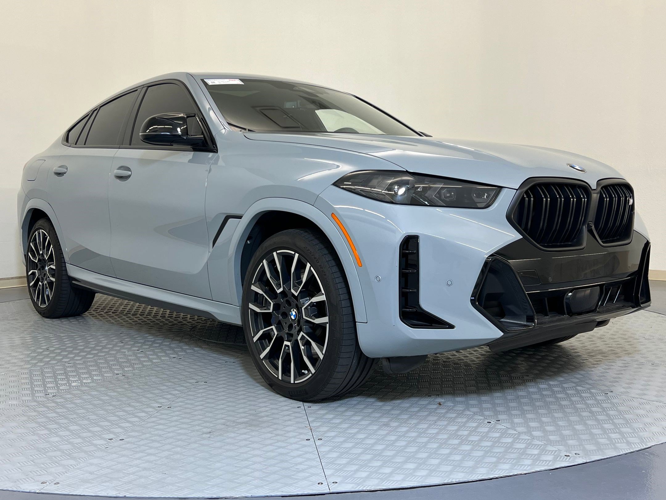 Certified 2024 BMW X6 M60i w/ Executive Package image 7