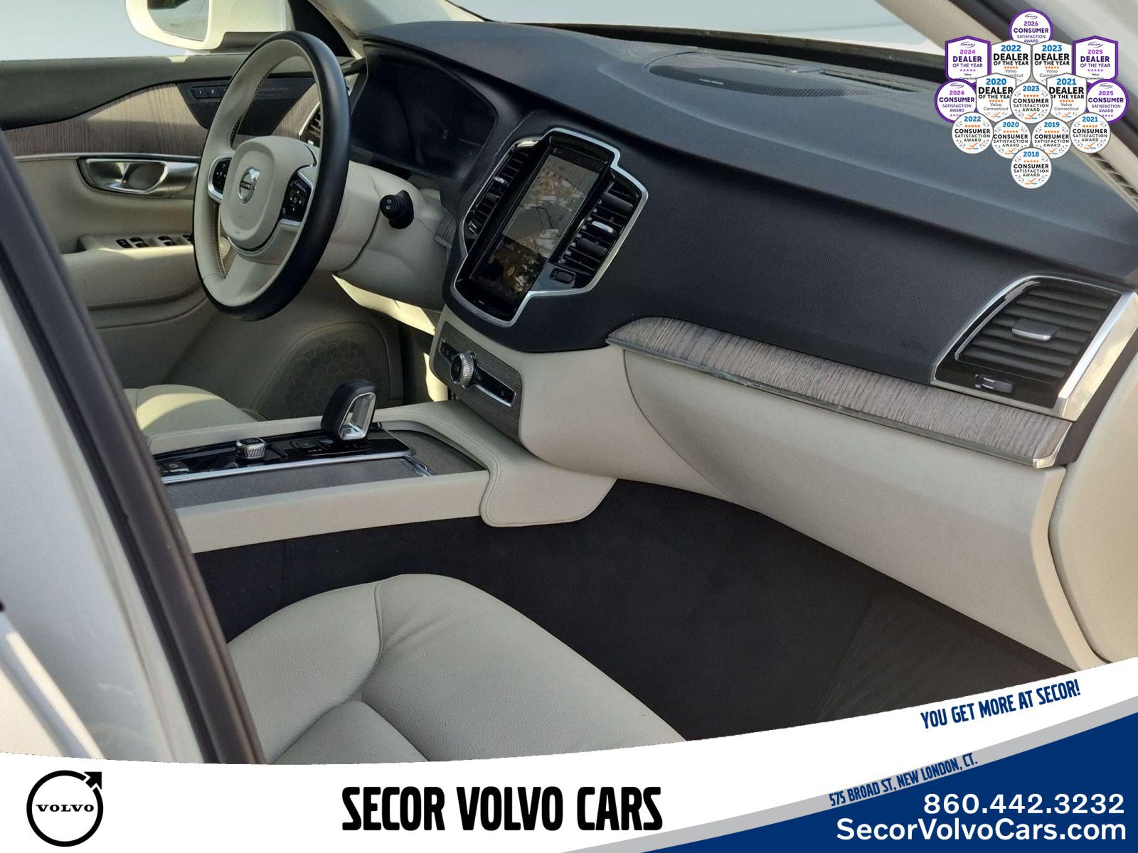 Used 2024 Volvo XC90 B6 Plus w/ Protection Package Premier AWD/4WD image 25