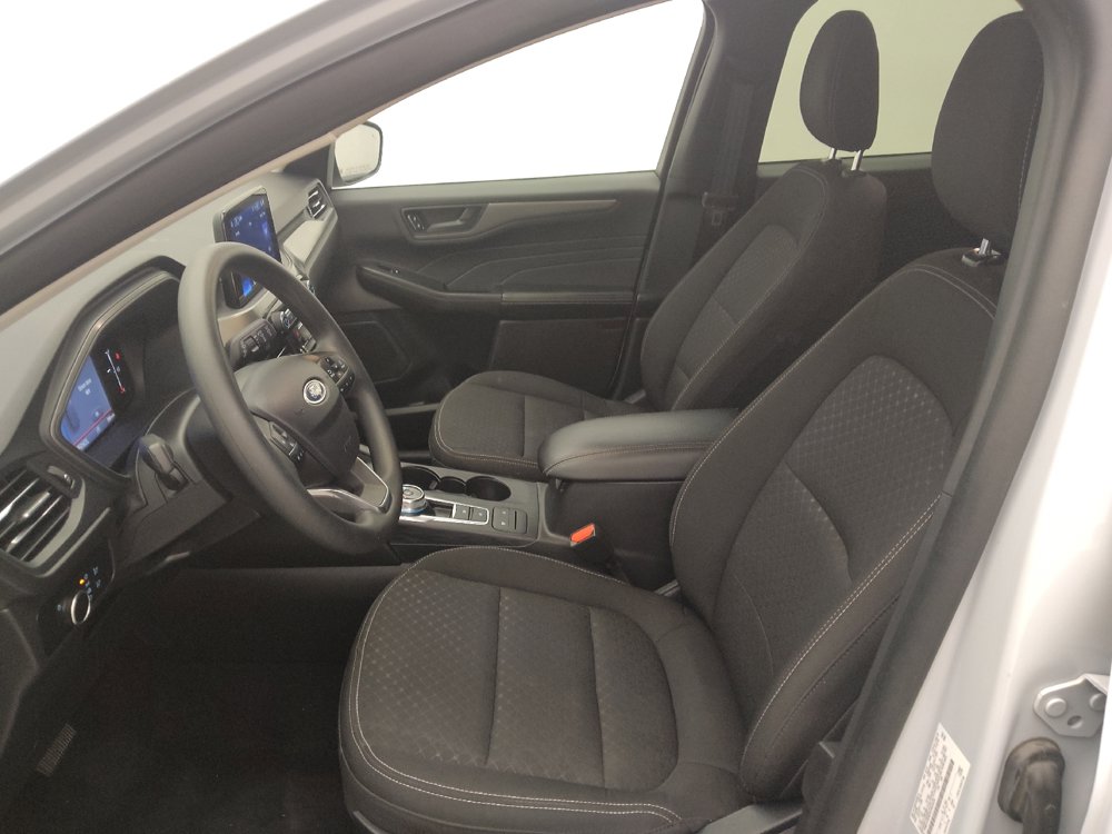 Used 2025 Ford Escape Active FWD image 17