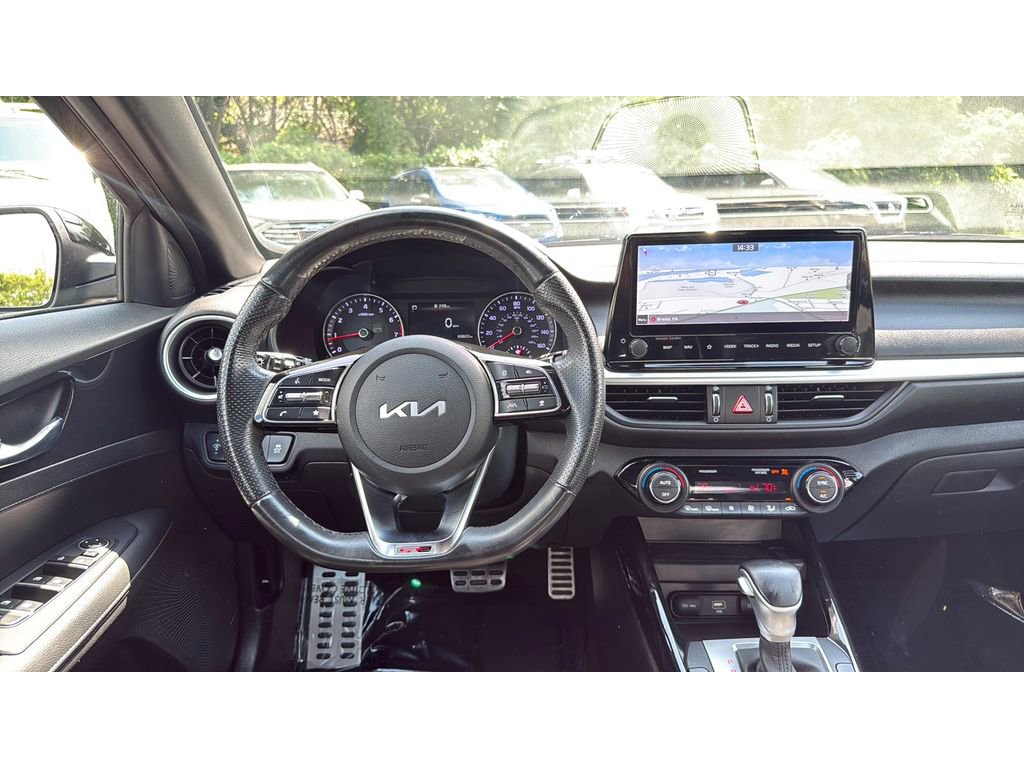 Used 2022 Kia Forte GT-Line w/ GT-Line Premium Package image 8