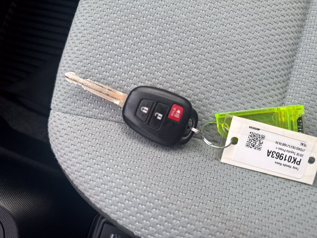 Used 2018 Toyota Prius C One FWD image 30