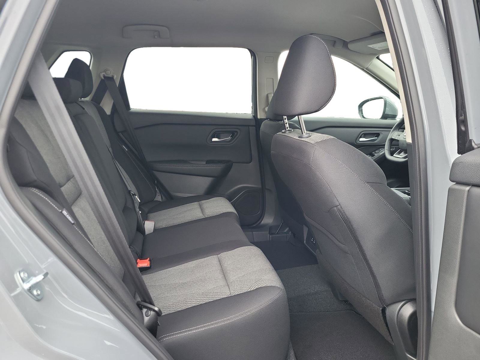 New 2026 Nissan Rogue SV w/ Cold Weather Package image 24